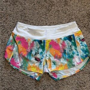 Lululemon Low Rise shorts 4” inseam